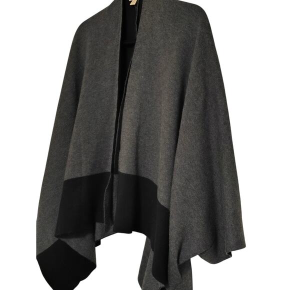 Draped Knit Cape Cardigan Gray Black Colorblock One Size Corporate Goth Chic EUC - Picture 2 of 5